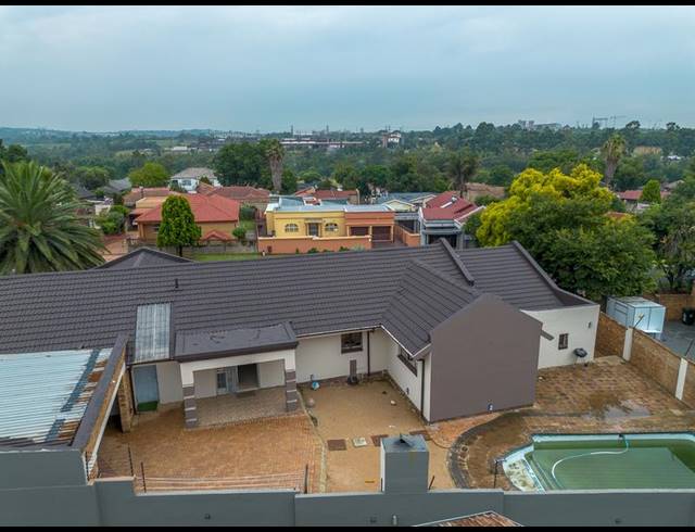 4 BEDROOM HOUSE FOR SALE IN ELANDSPARK
